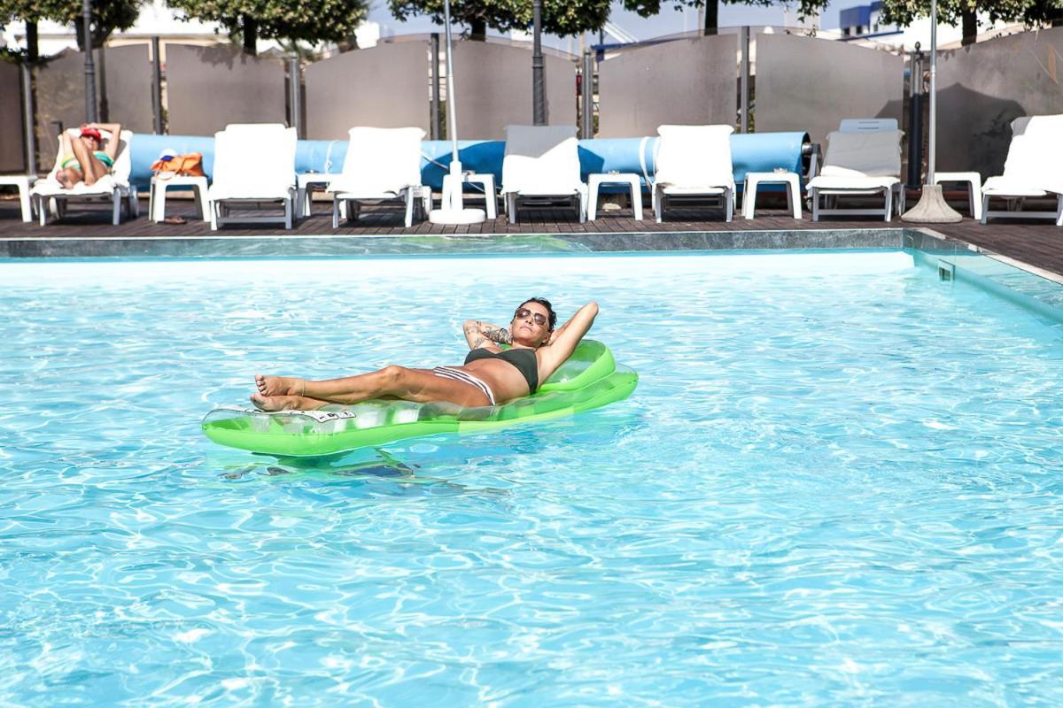 Hotel Nettuno Cervia Kültér fotó
